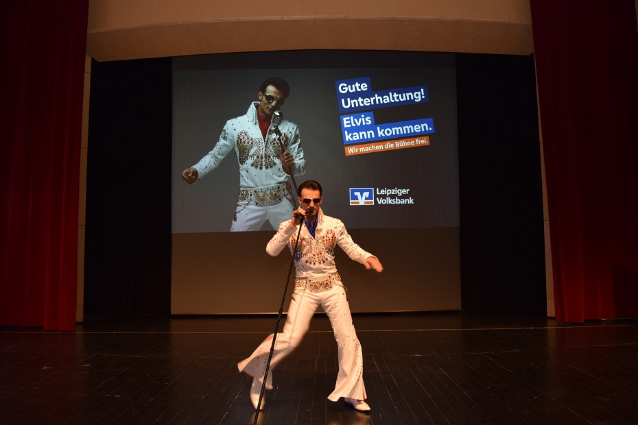 Elvis-Show mit Roman Petermann
